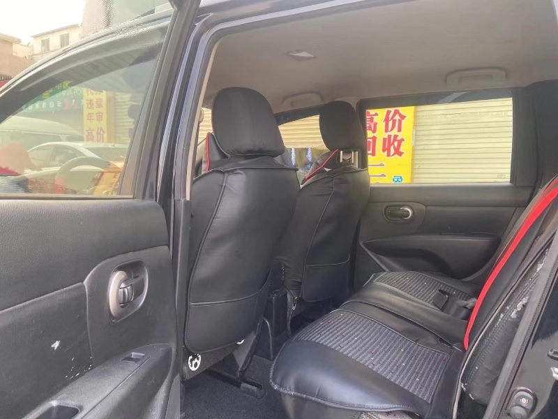 广州13年日产骊威5