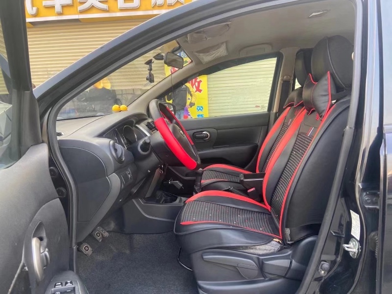 广州13年日产骊威6