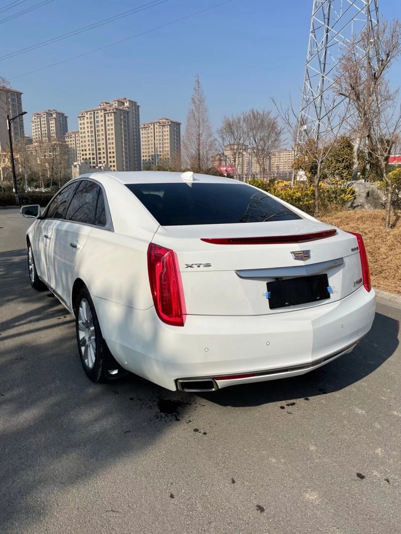 徐州17年凯迪拉克XTS5