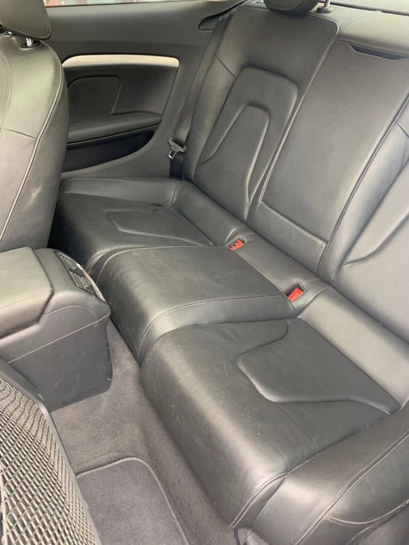 青岛11年奥迪A53