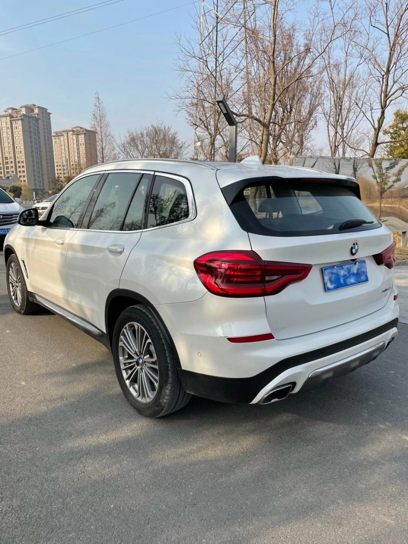 徐州19年宝马X36