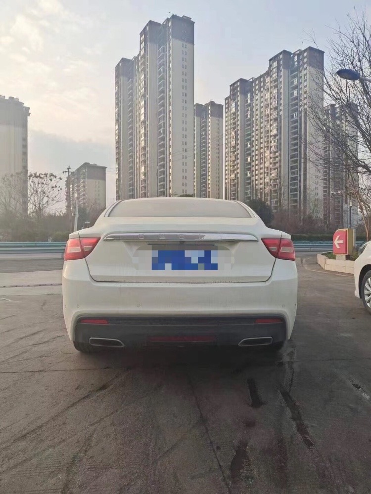 重慶16年吉利博瑞1