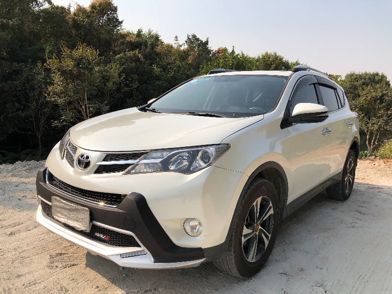 广州15年丰田RAV4荣放7