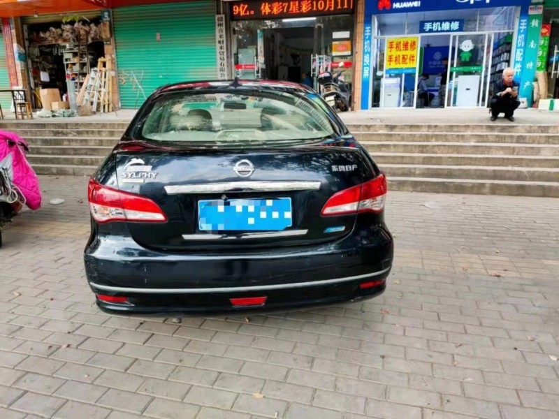 贛州13年日產軒逸5