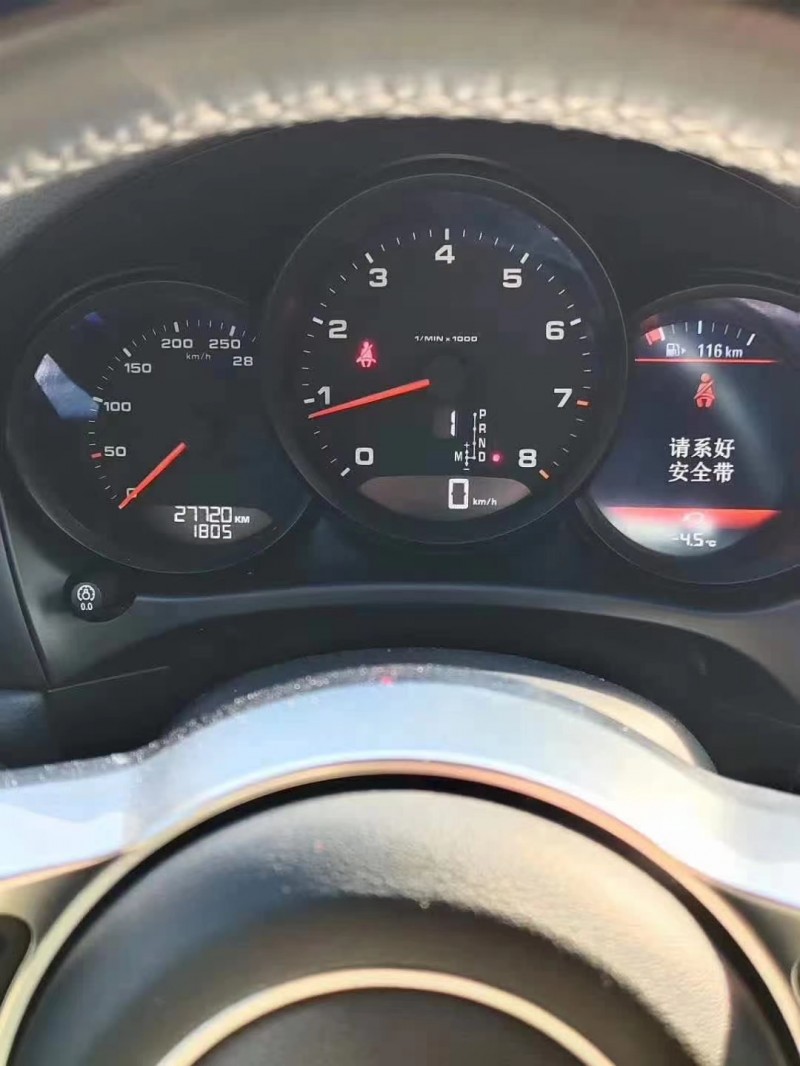 济南18年保时捷Macan3