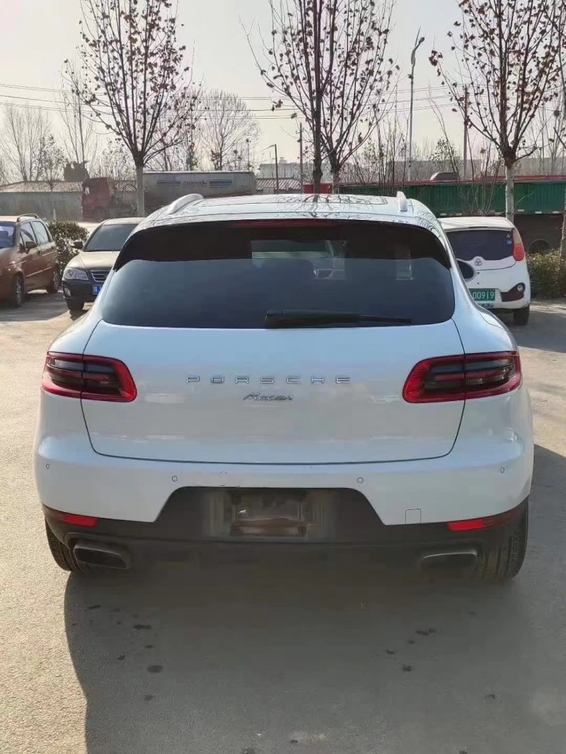 济南18年保时捷Macan4