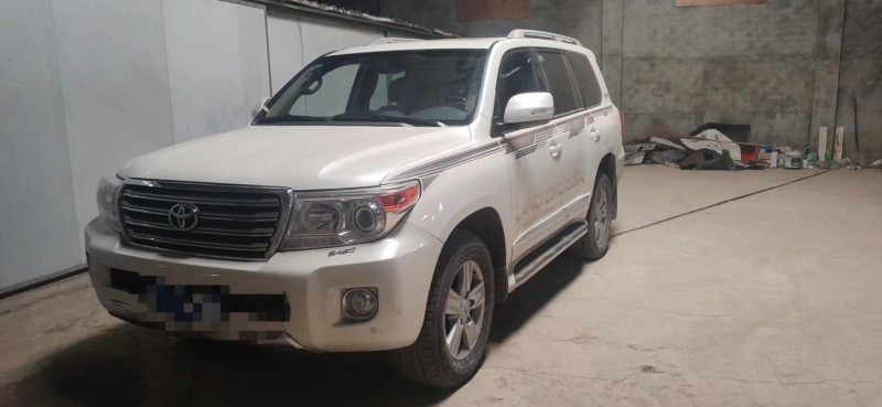 北京15年丰田兰德酷路泽7