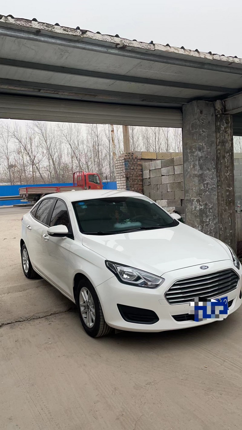 北京19年福特福睿斯2