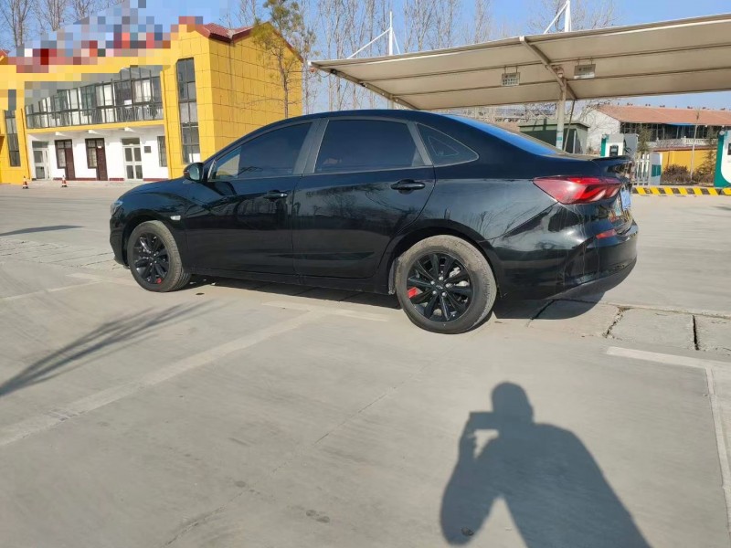 北京20年雪佛兰科鲁泽7