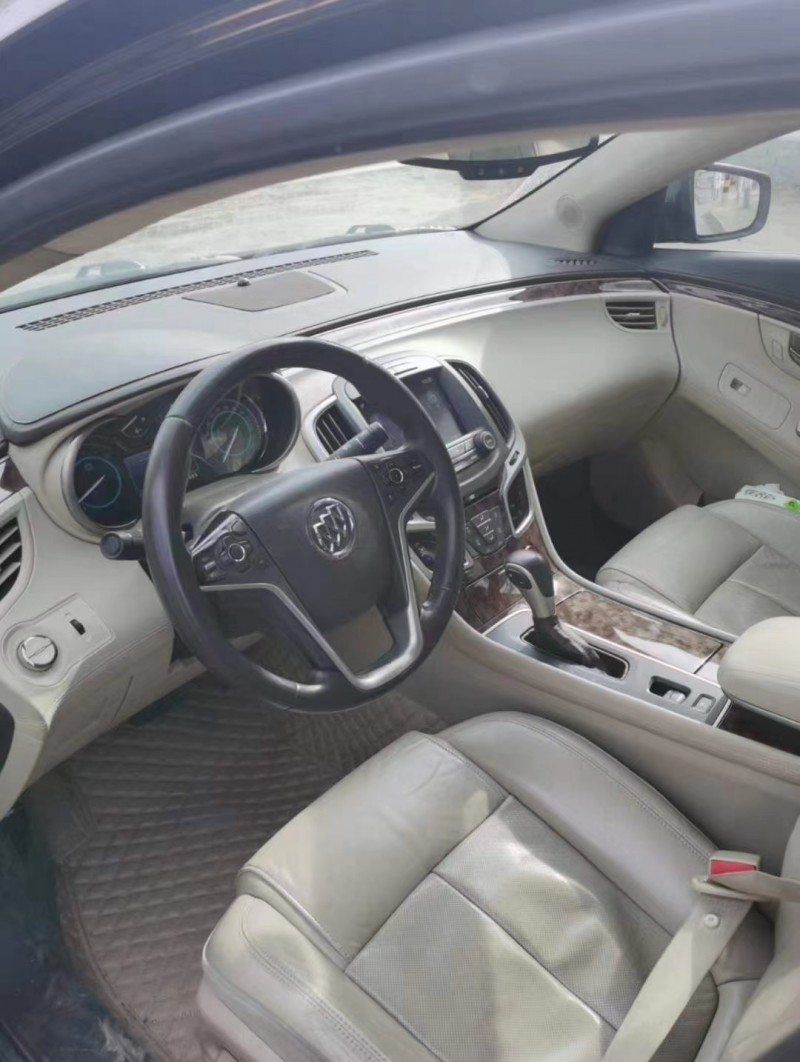 北京14年别克君越6