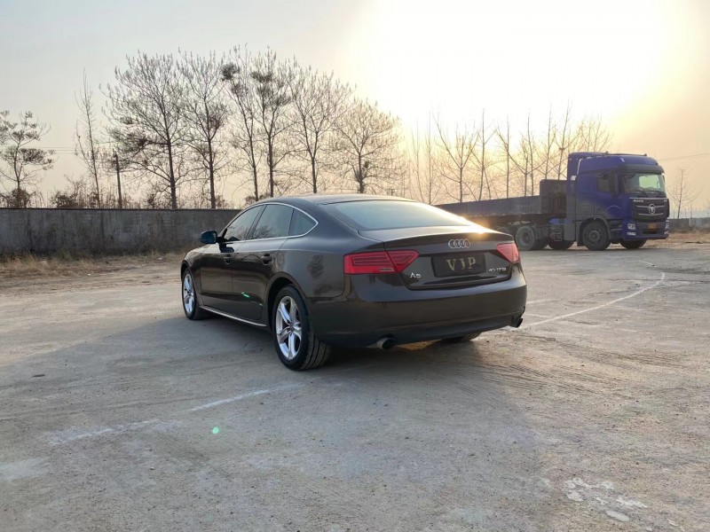 北京13年奥迪A57