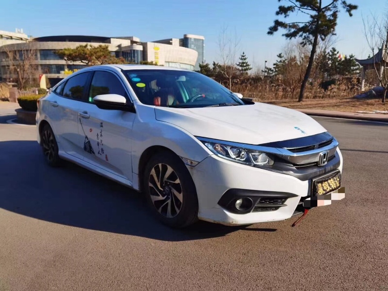 青岛17年本田思域5