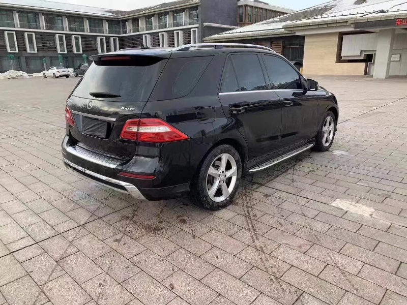 济南14年奔驰ML3