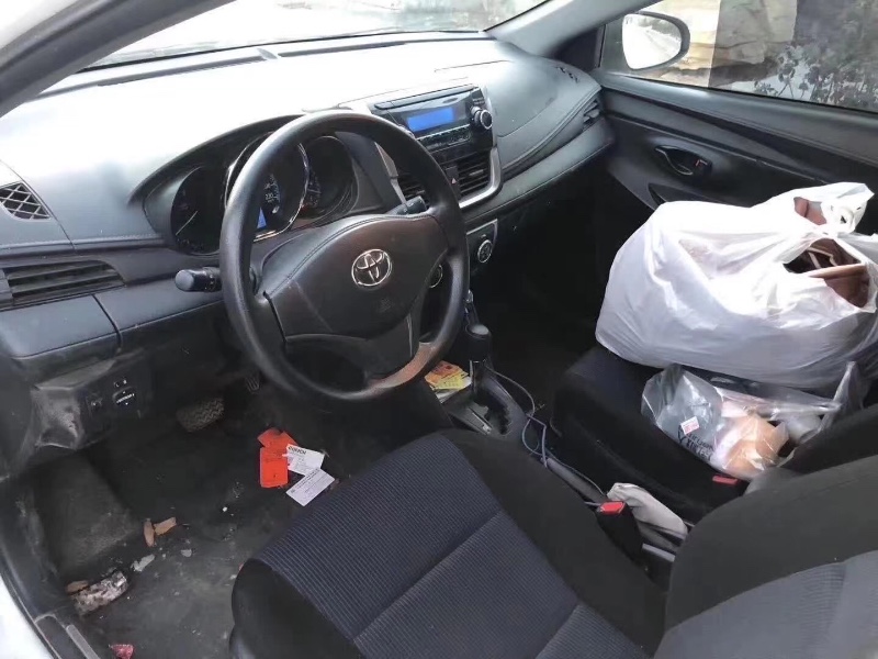 济南17年丰田YARiS L 致炫3