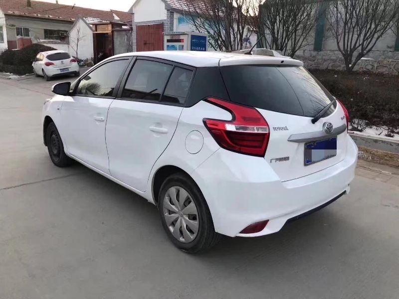 济南17年丰田YARiS L 致炫6