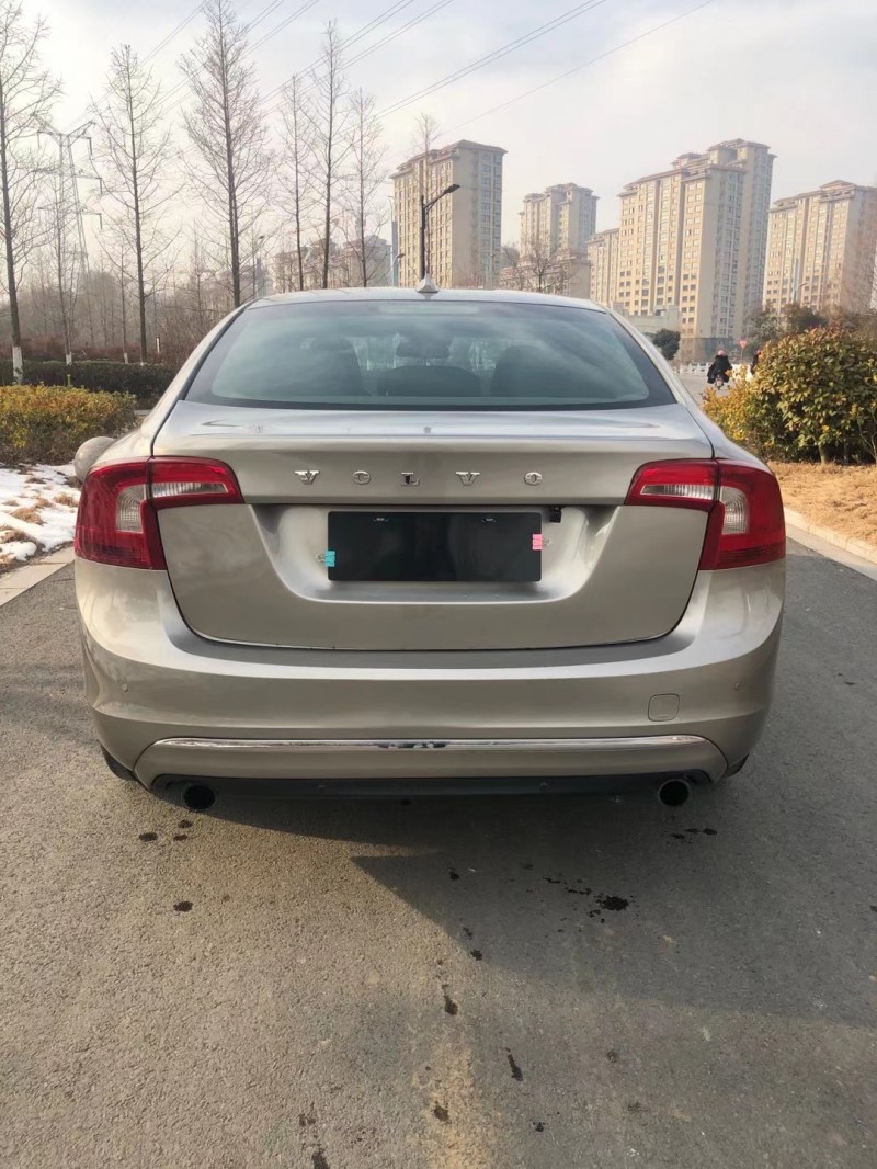 徐州14年沃尔沃S60L4