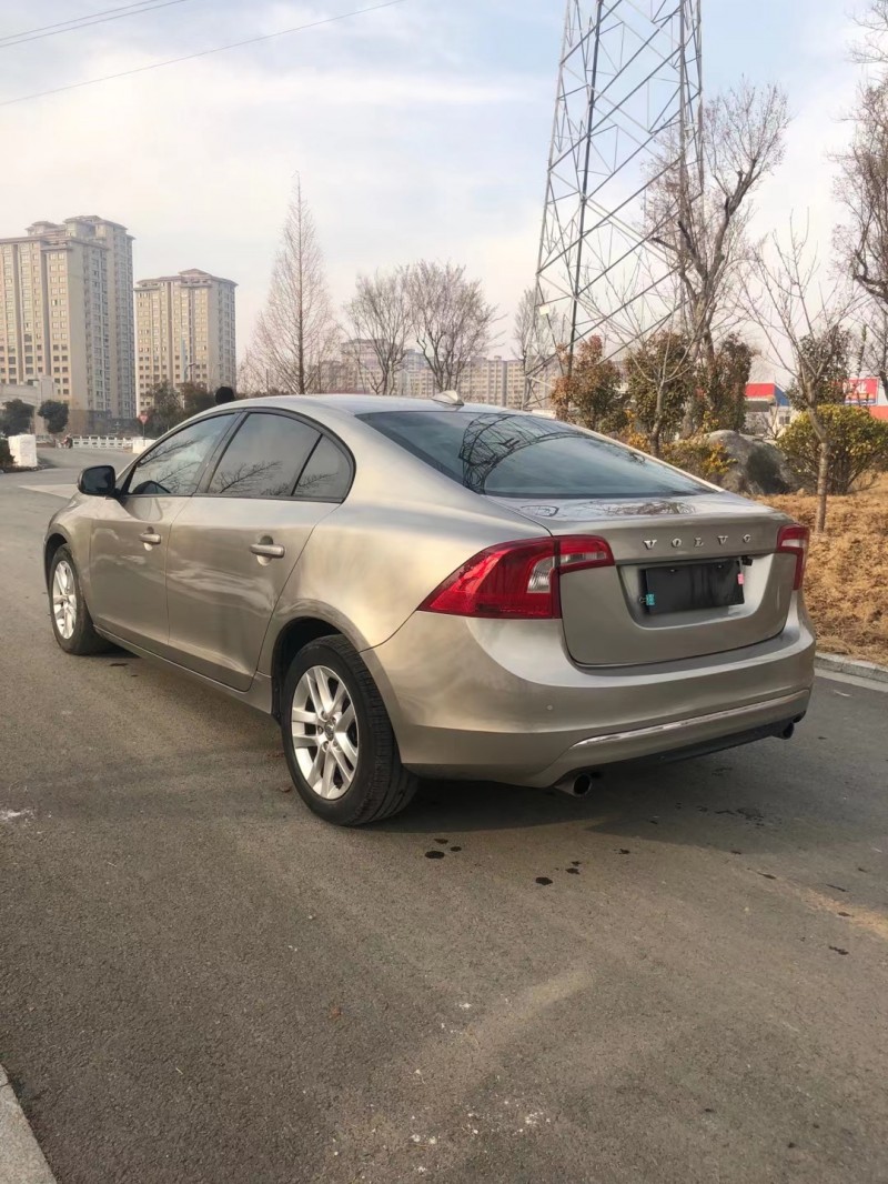 徐州14年沃尔沃S60L6