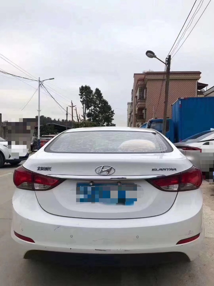 广州17年现代朗动9