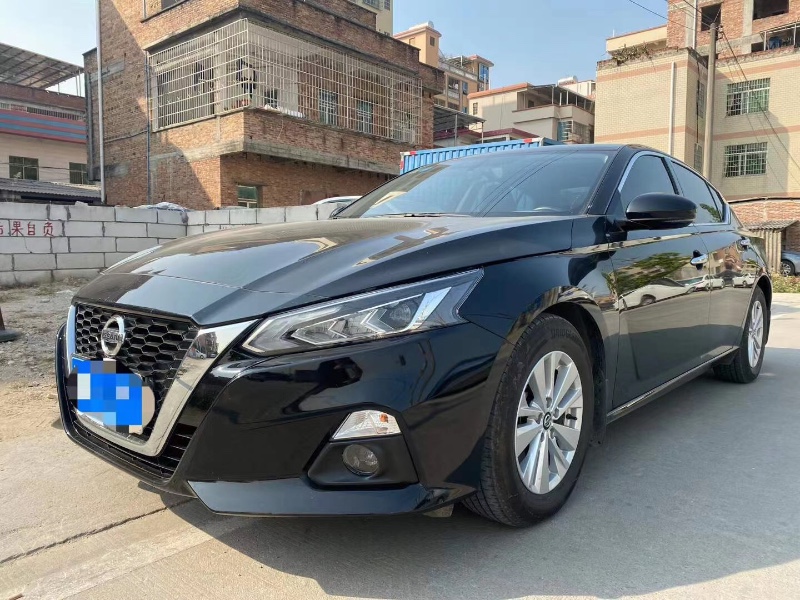 广州19年日产天籁7