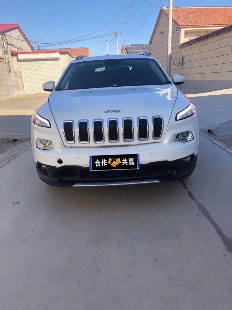 德州17年Jeep自由光3