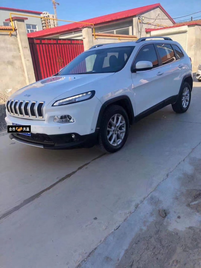 德州17年Jeep自由光2