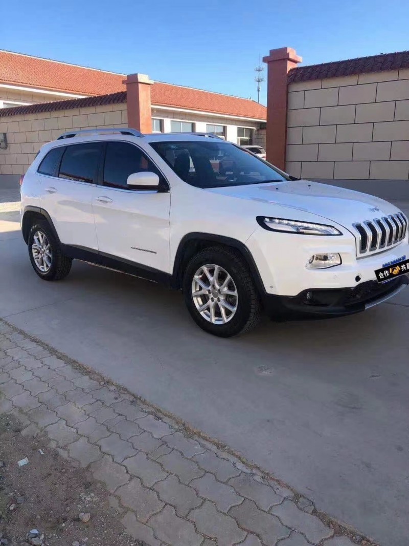 德州17年Jeep自由光7