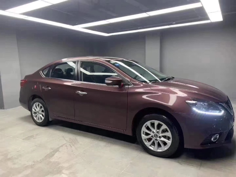 成都18年日产轩逸4