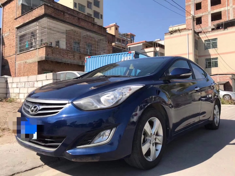 广州12年现代朗动2