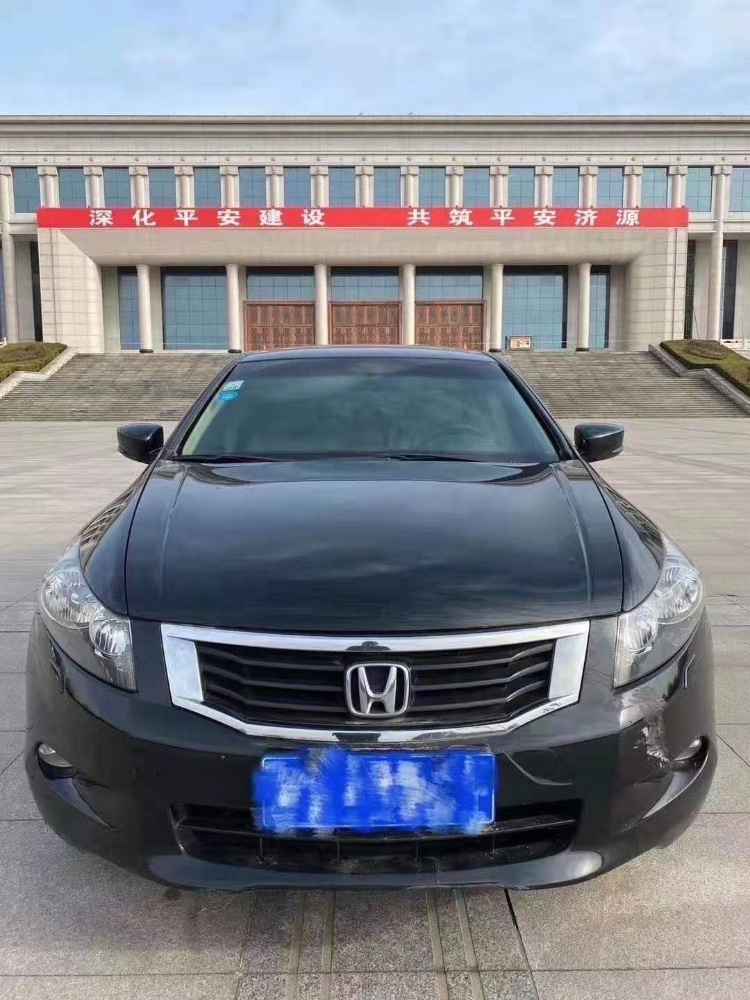 郑州10年本田雅阁2