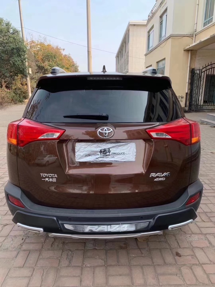 東營16年豐田RAV4榮放9