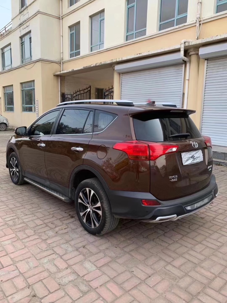 東營16年豐田RAV4榮放7