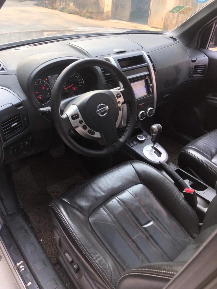 江门14年日产奇骏2