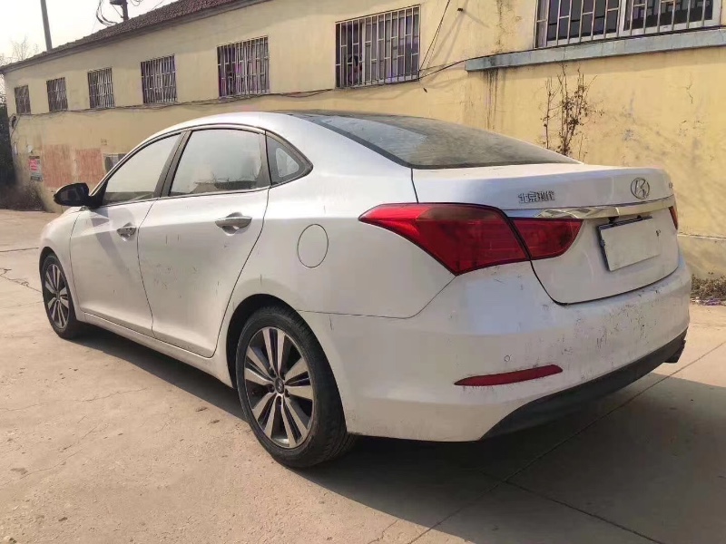 济南15年现代名图4