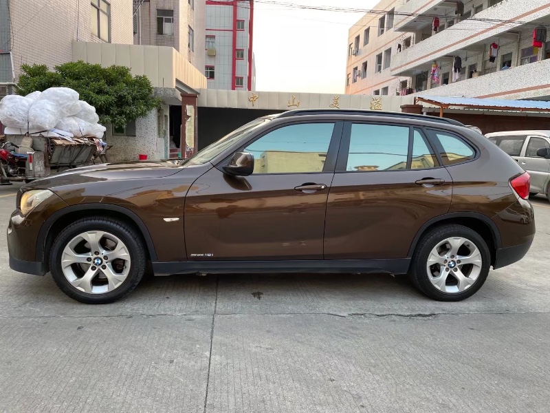 中山12年宝马X12