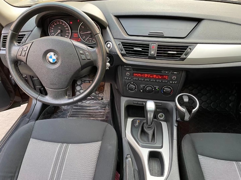 中山12年宝马X17