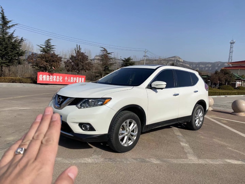 济南16年日产奇骏2