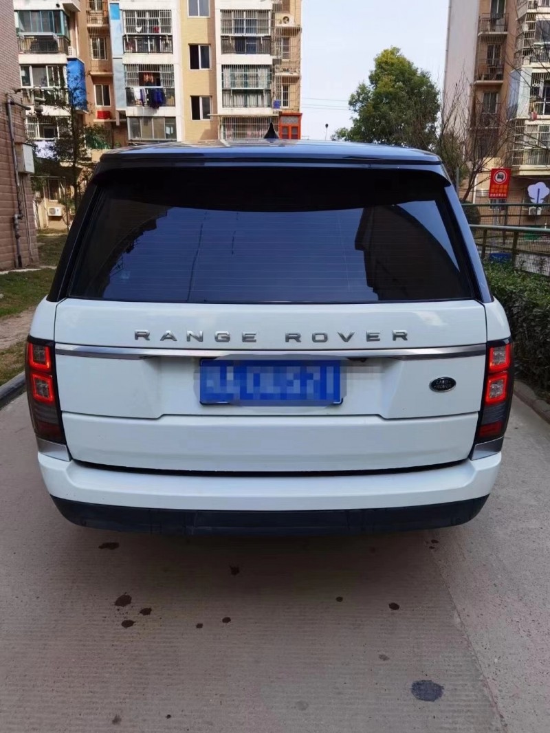 北京17年路虎揽胜行政4