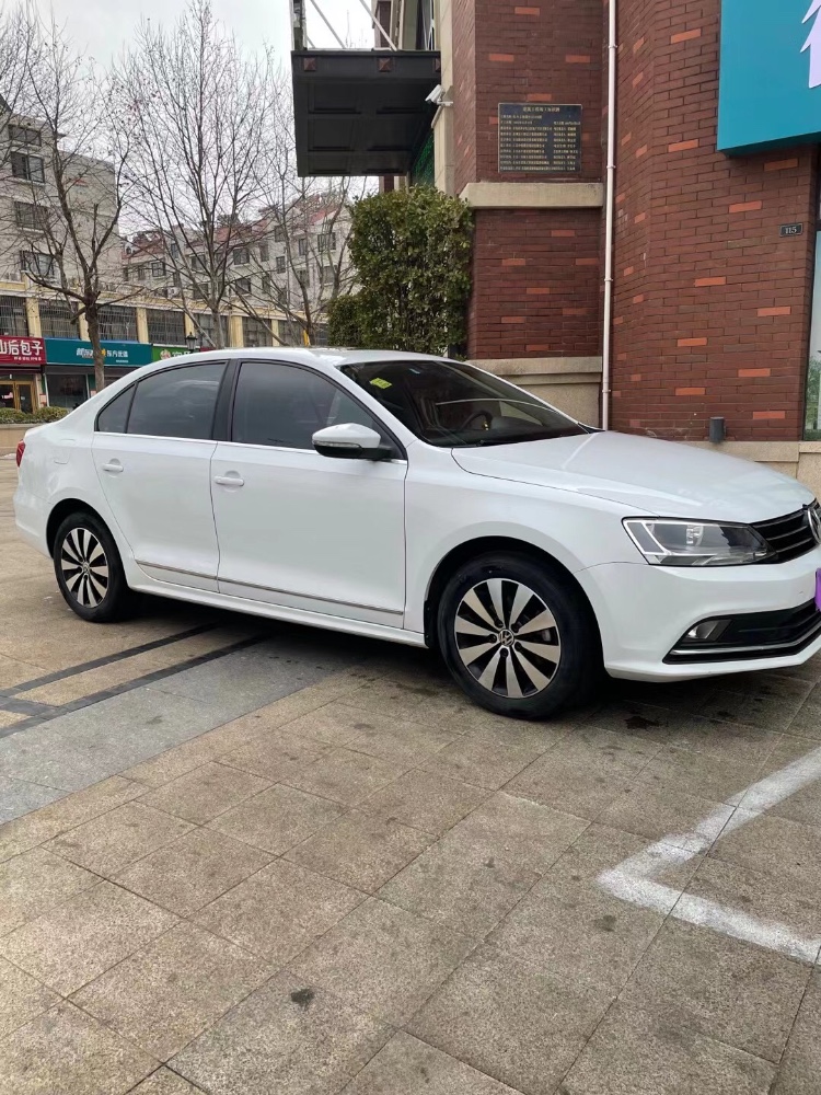 济南18年大众速腾3