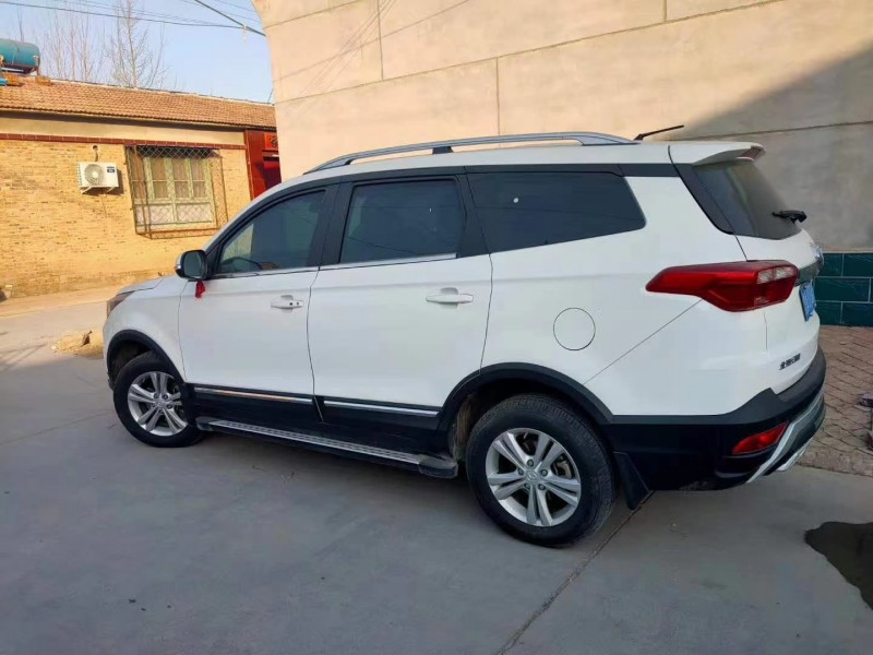 潍坊19年北汽幻速S33