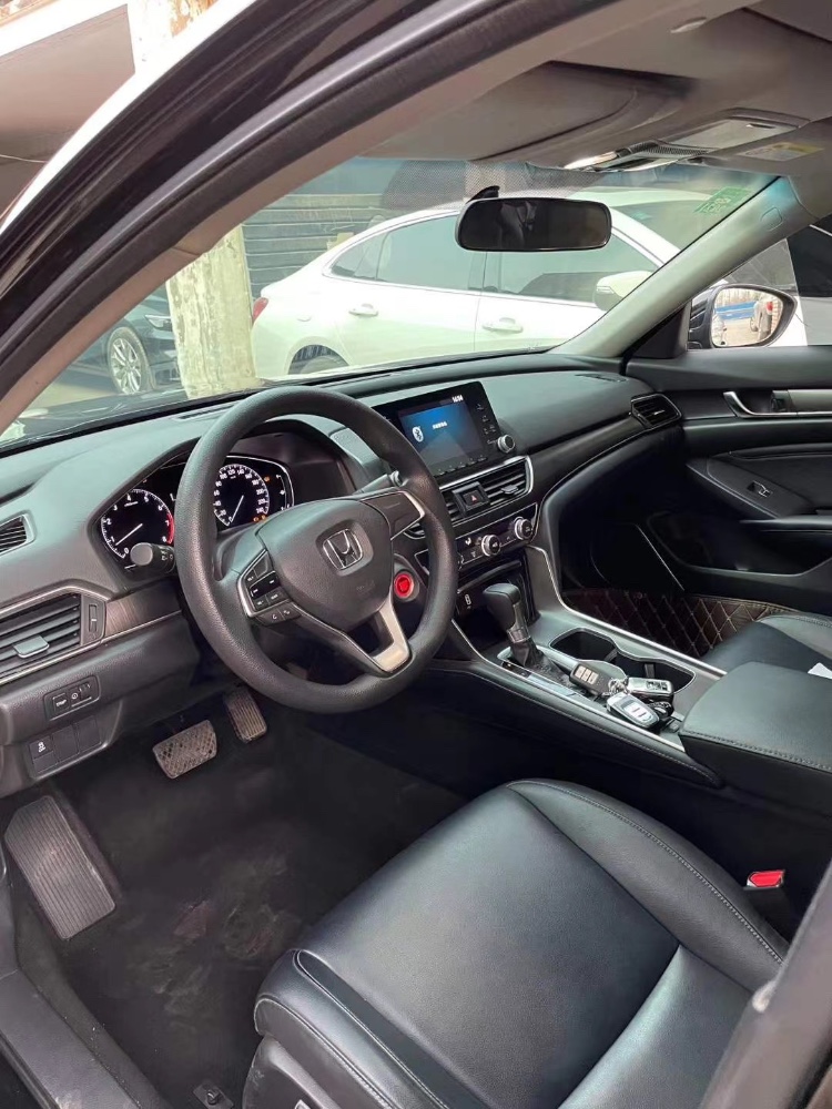 北京19年本田雅阁7