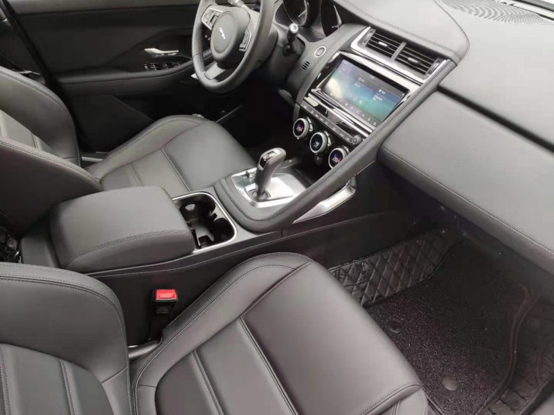 北京20年捷豹E-PACE9