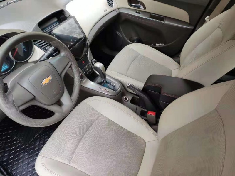 北京15年雪佛兰科鲁兹6