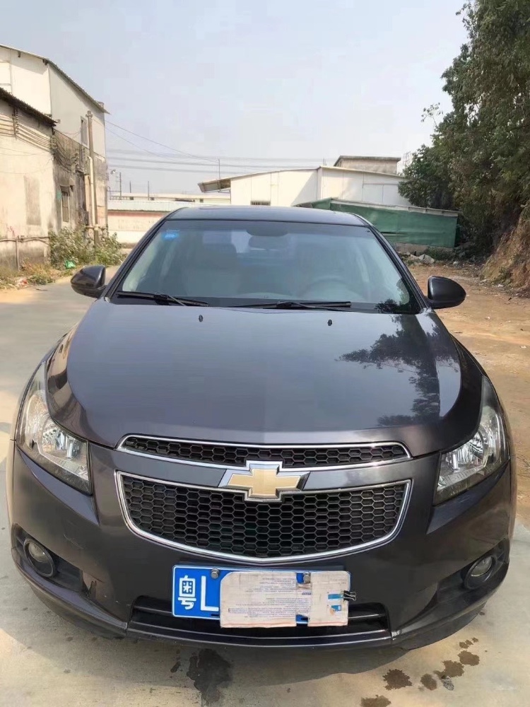 江门10年雪佛兰科鲁兹1