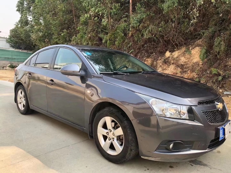 江门10年雪佛兰科鲁兹2