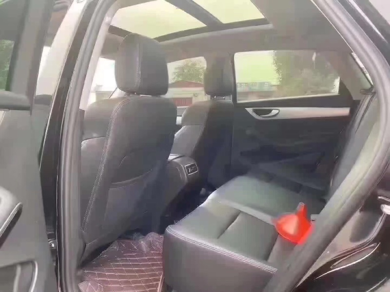 保定18年众泰SR75