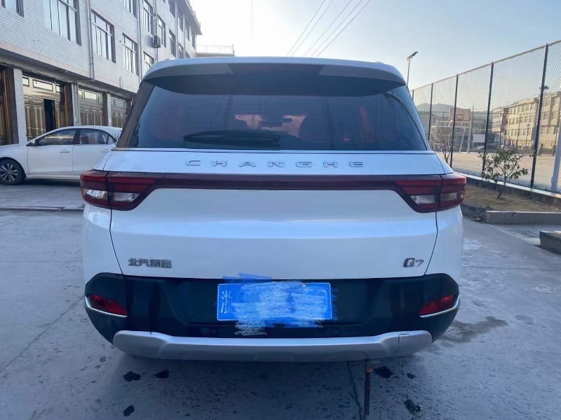 嘉興18年昌河Q76