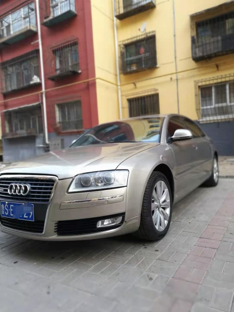 太原10年奧迪A8L3