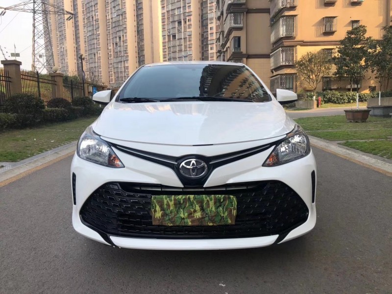 德阳17年丰田威驰1