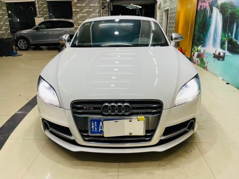 东莞13年奥迪TT1