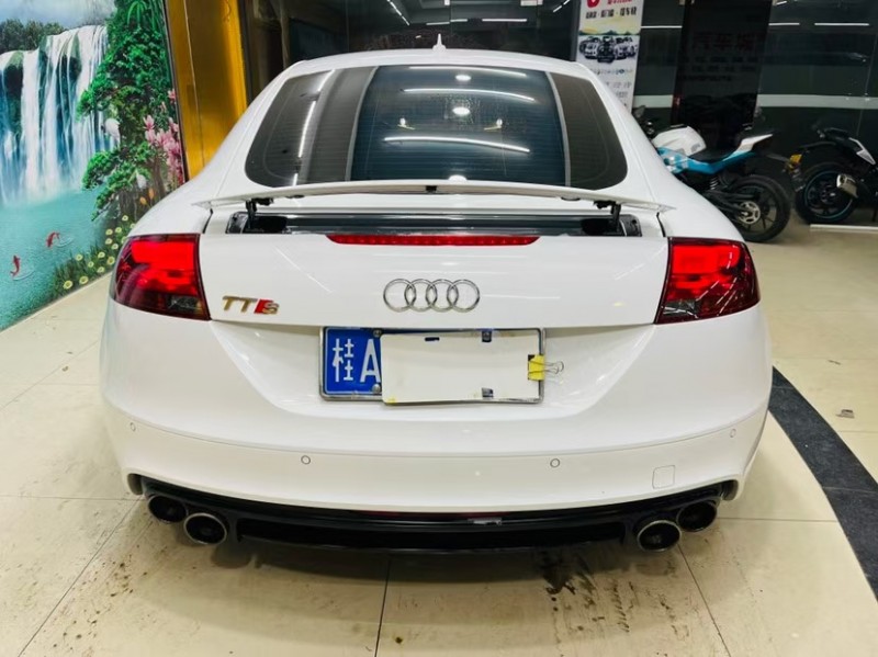 东莞13年奥迪TT8